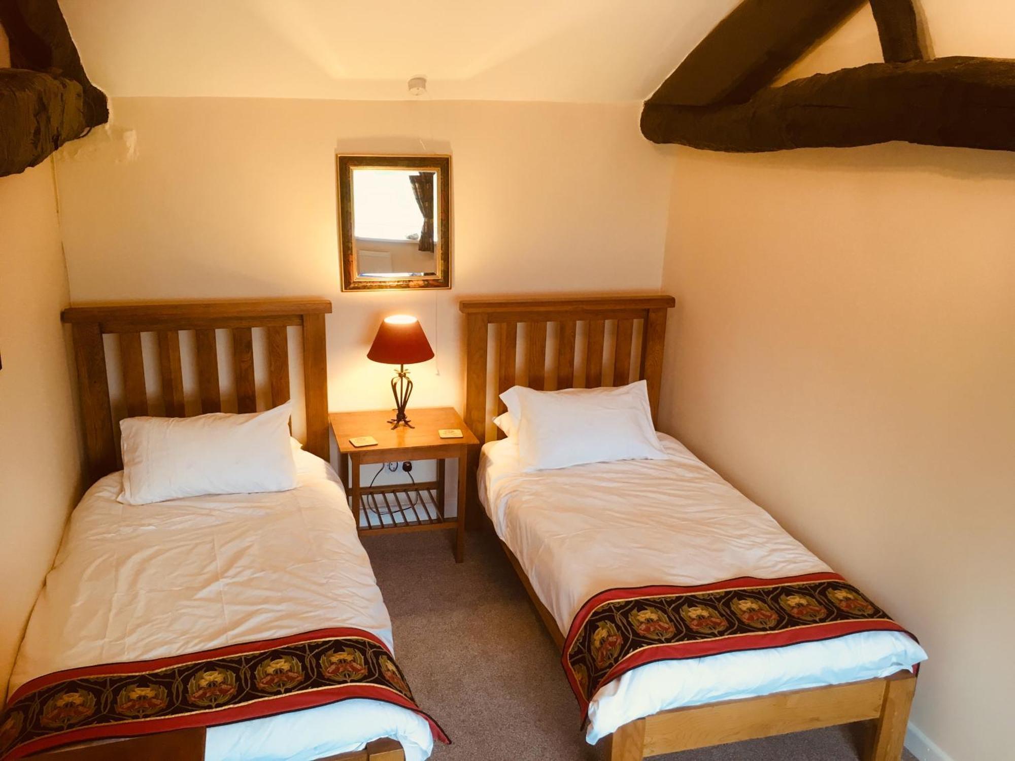 Riding House Farm Cottages คาสเซิลตัน ภายนอก รูปภาพ