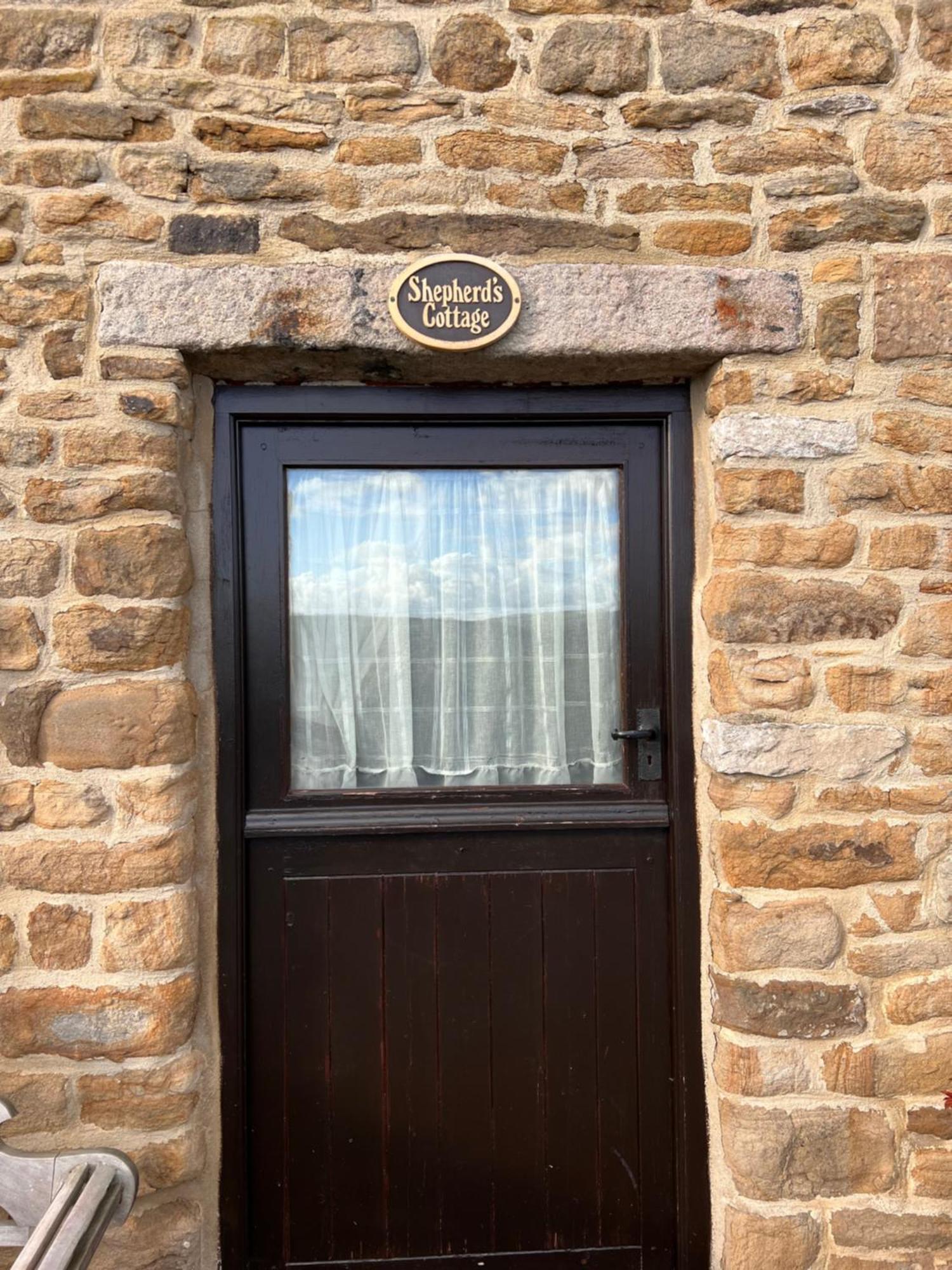 Riding House Farm Cottages คาสเซิลตัน ภายนอก รูปภาพ